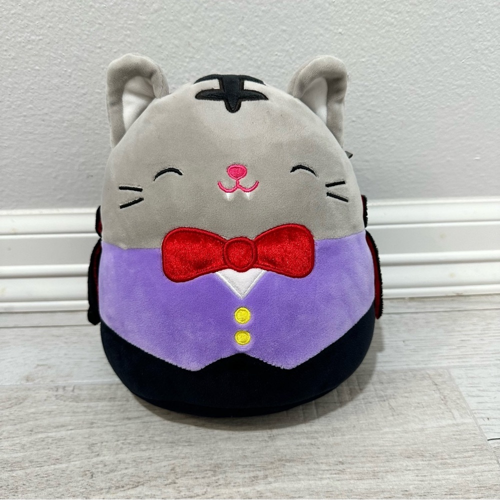 Squishmallows Tally‎ the Vampire Cat